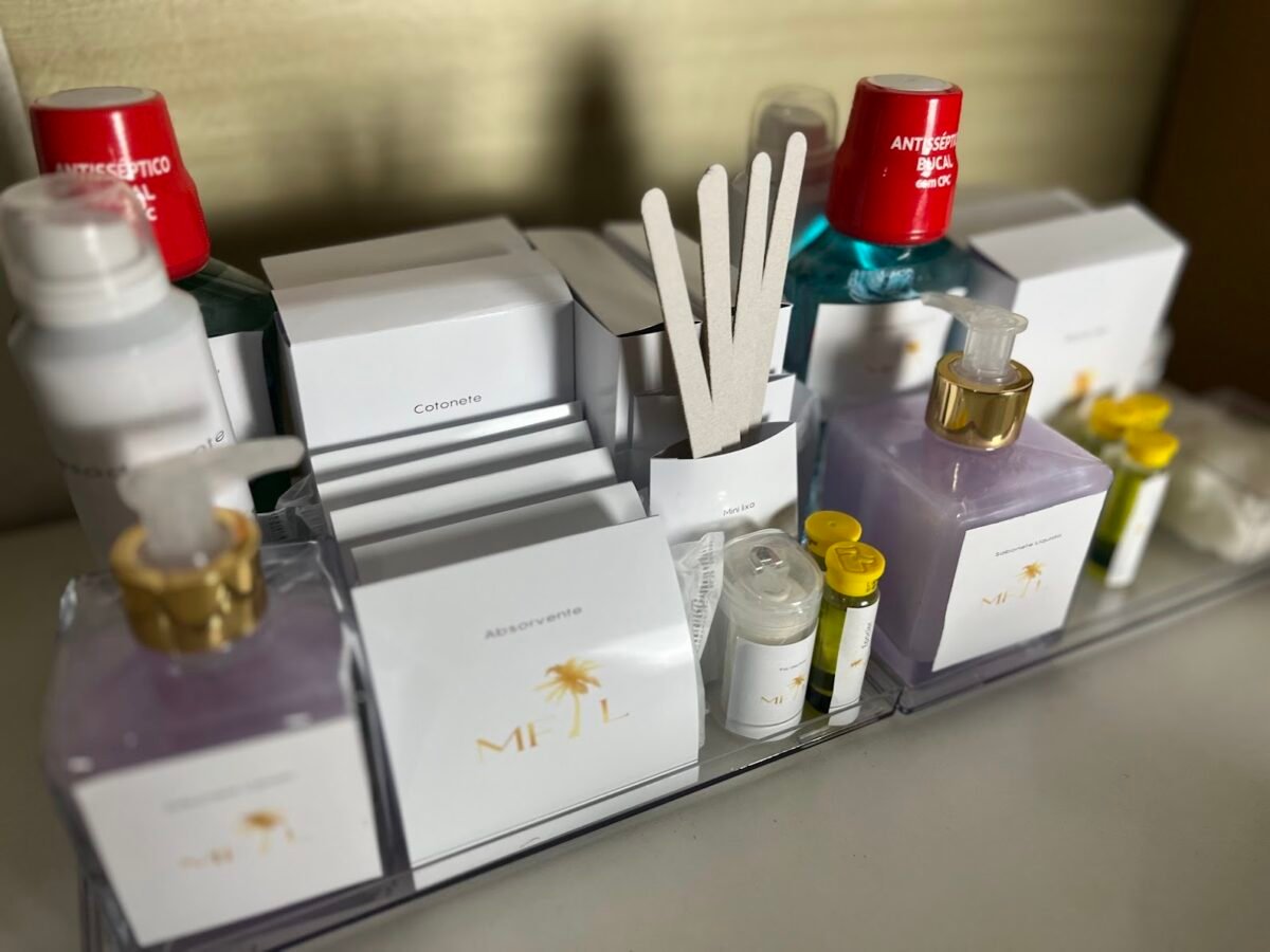 KIT TOALET / KIT HIGIENE BASE ACRÍLICA