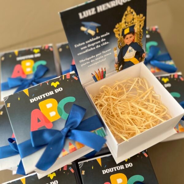 LINHA DE CAIXAS PARA FORMATURA INFANTIL APOLO