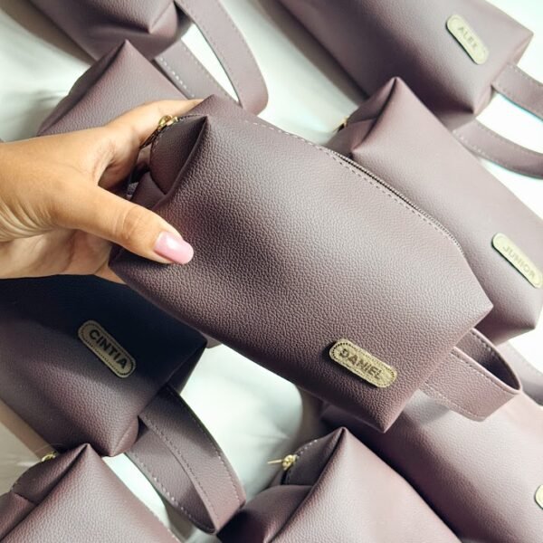 NECESSAIRE DE COURO BOX