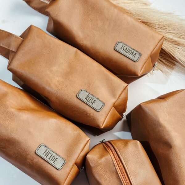 NECESSAIRE DE COURO BOX